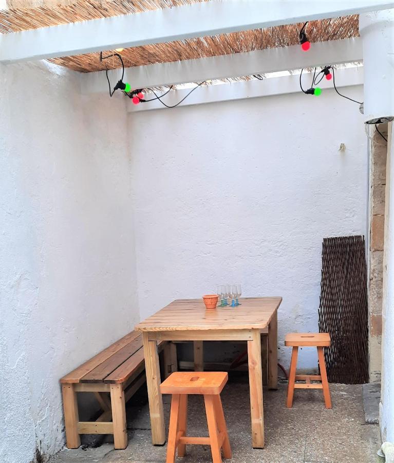Maison De Pecheur Renovee Avec Cour Proche Du Port Les Sables-dʼOlonne Eksteriør billede