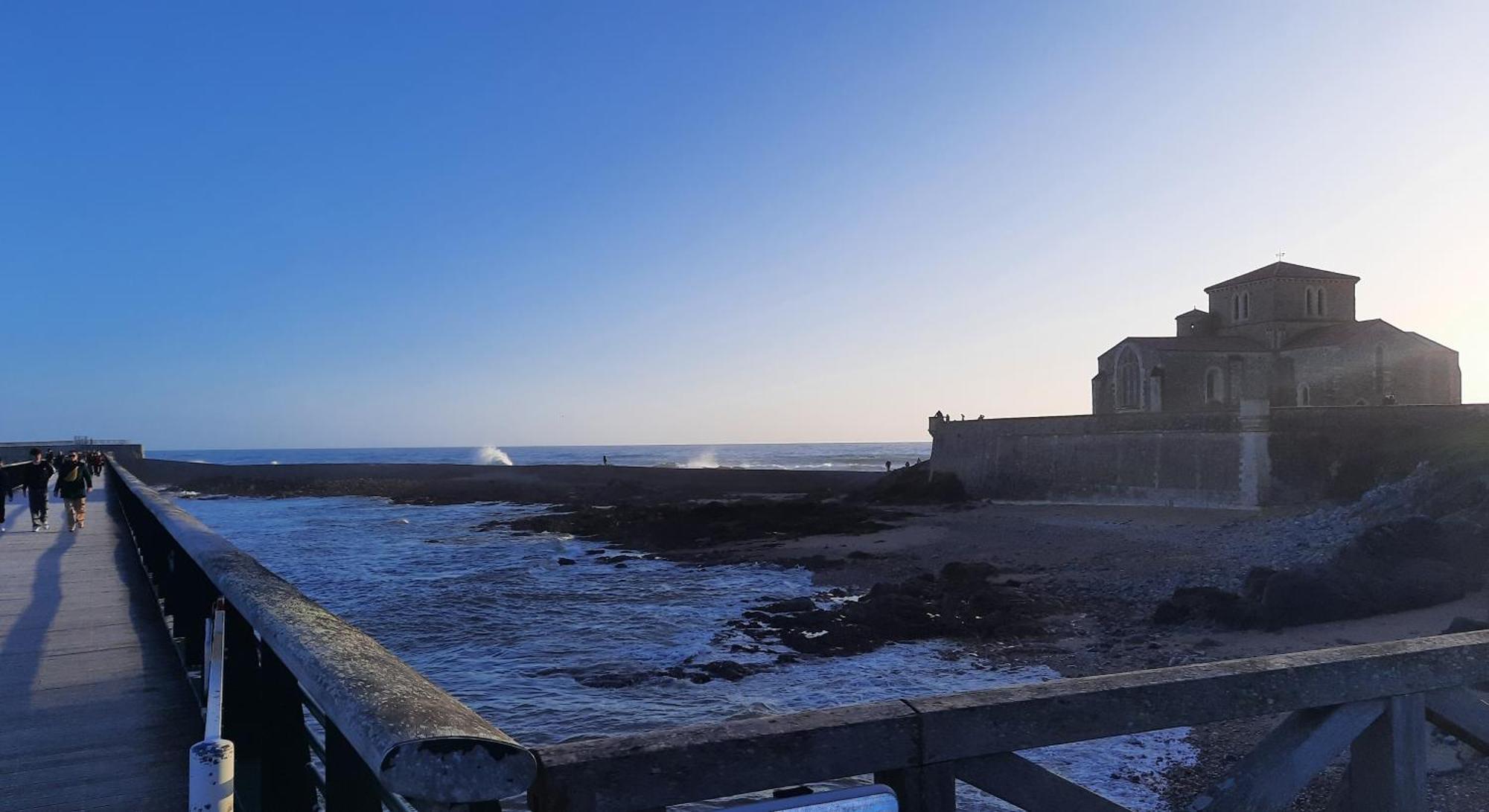 Maison De Pecheur Renovee Avec Cour Proche Du Port Les Sables-dʼOlonne Eksteriør billede